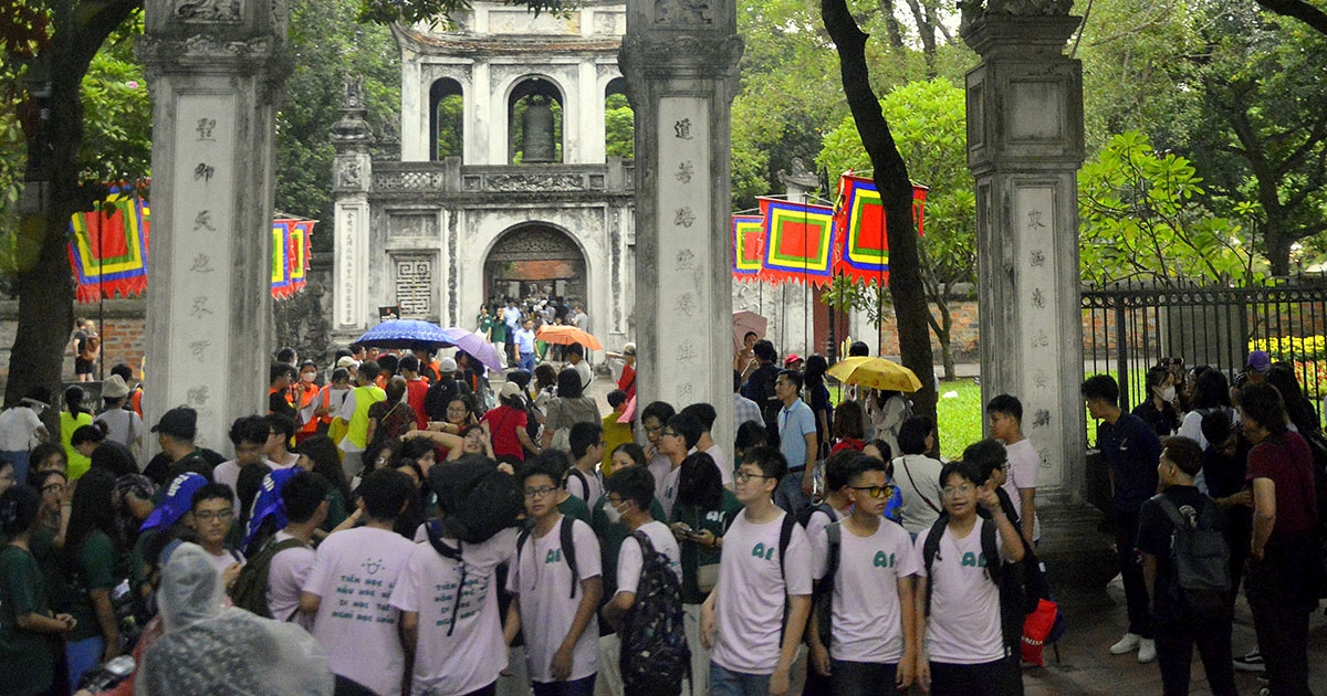 A láttam s mégsem templombejárat